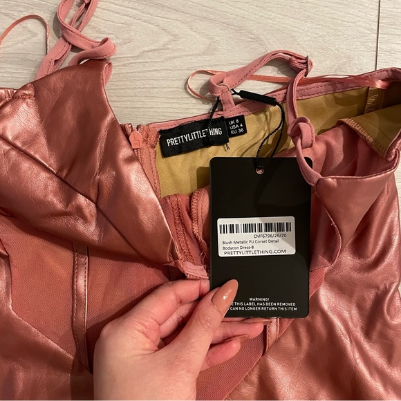 Pretty Little Thing Metallic Body-con Dress - Picture 6 of 8